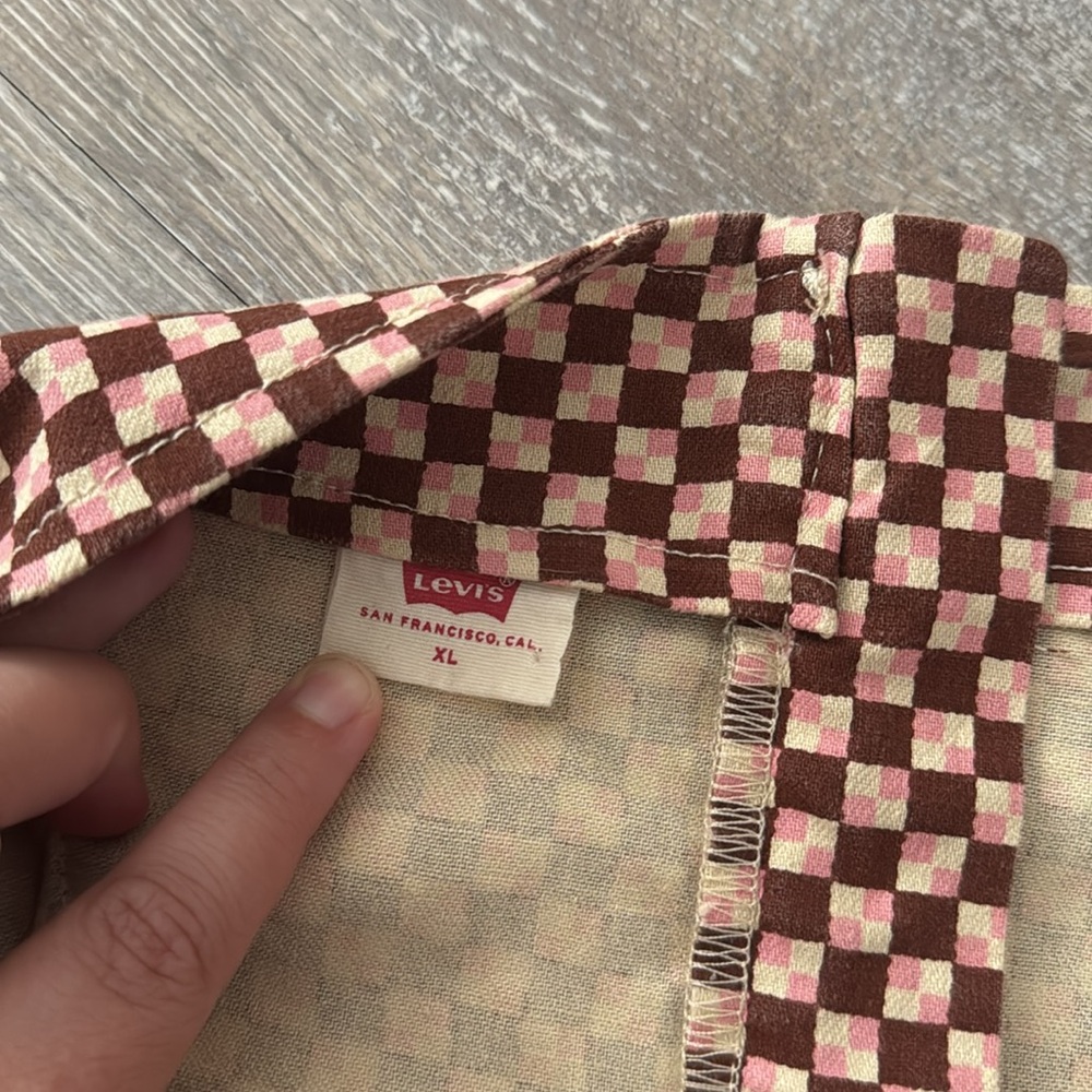 Levi's Danny Dress in Mahogany Checker - Picture 5 of 12